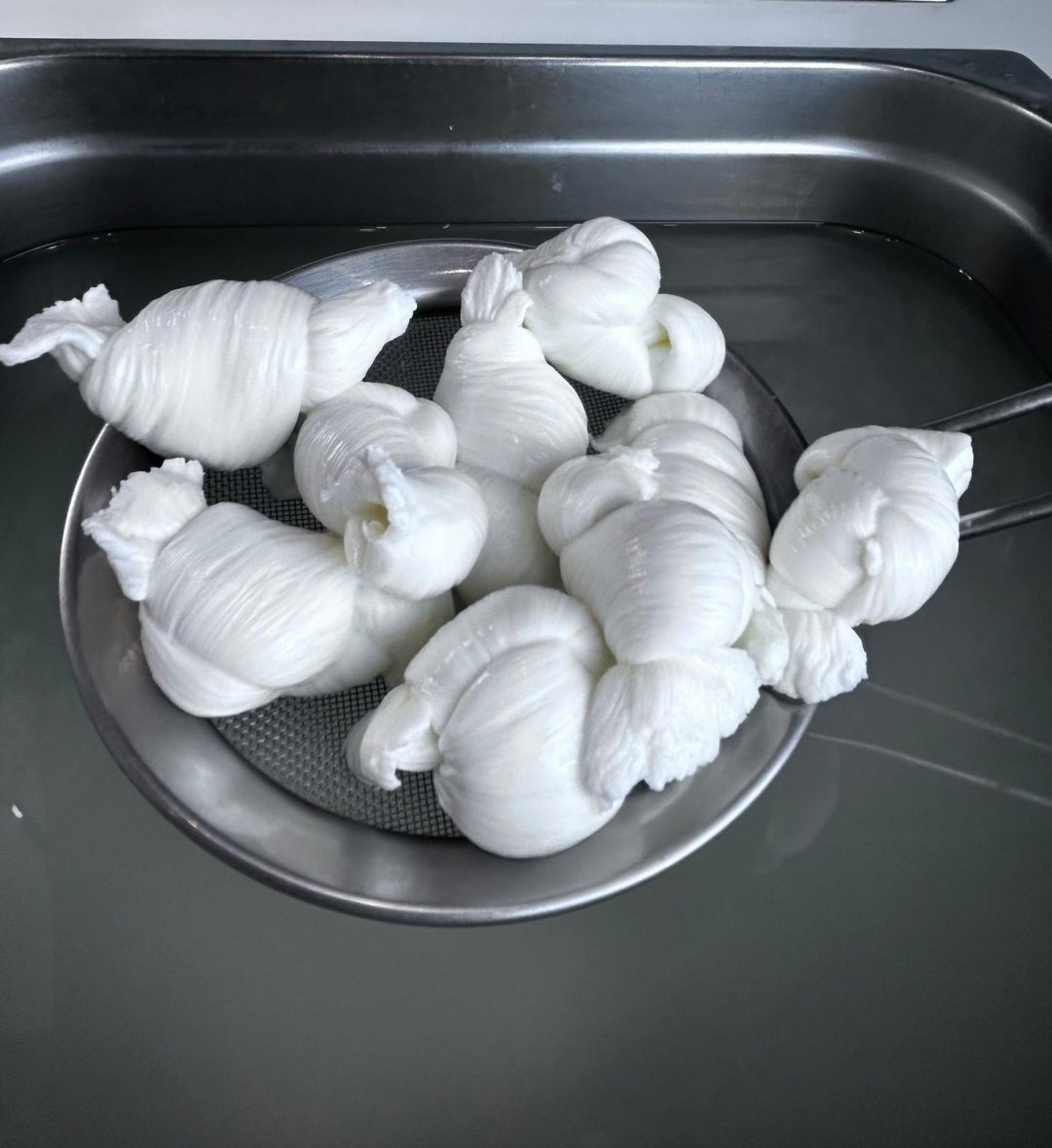 FIOCCHETTI DI MOZZARELLA DA 500 GR