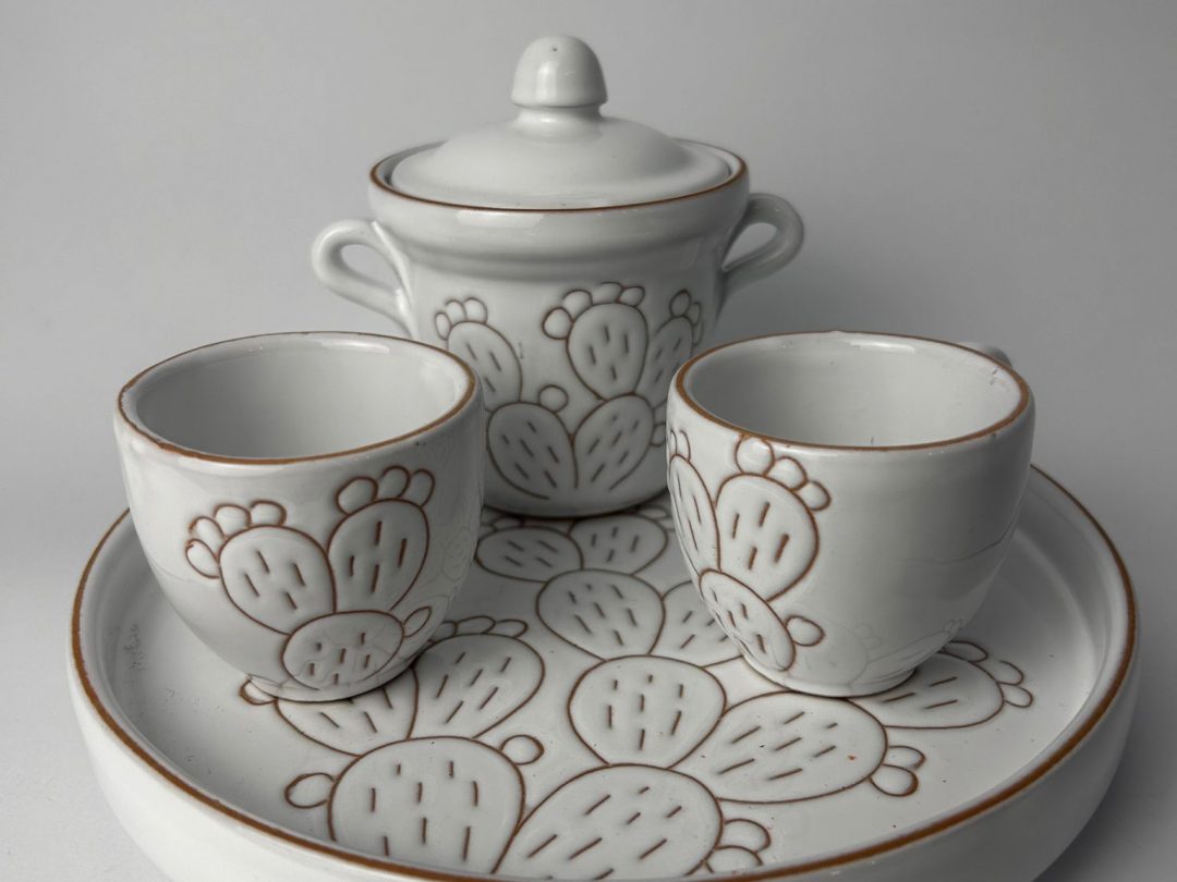 SET DA CAFFE' CON ZUCCHERIERA INCISO A MANO