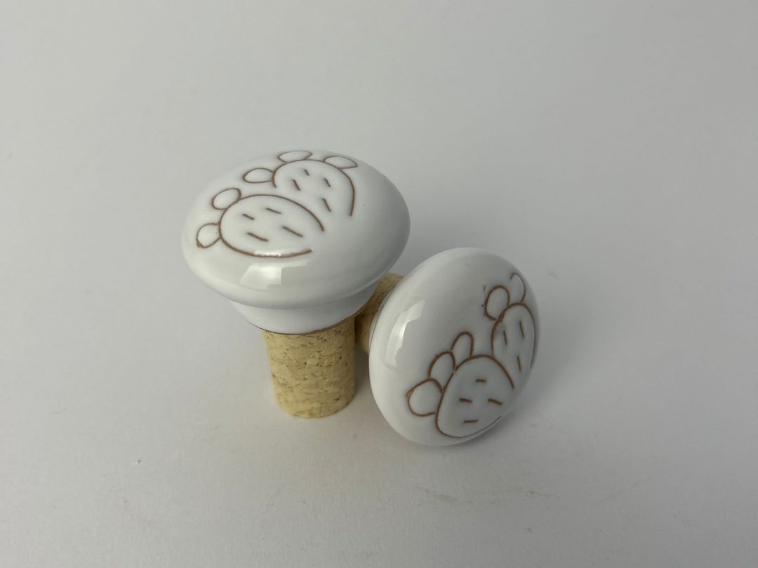 TAPPI PER BOTTIGLIE IN CERAMICA CON PALETTE
