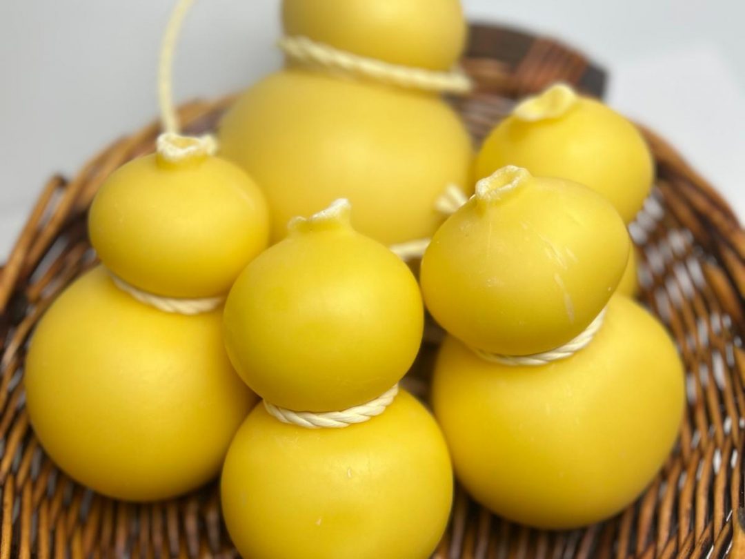 CACIOCAVALLO PICCANTE PICCOLO DA 600 GR